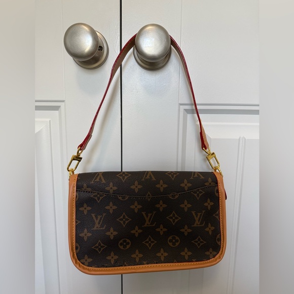 DH GATE Canvas Shoulder Bag - Picture 2 of 6